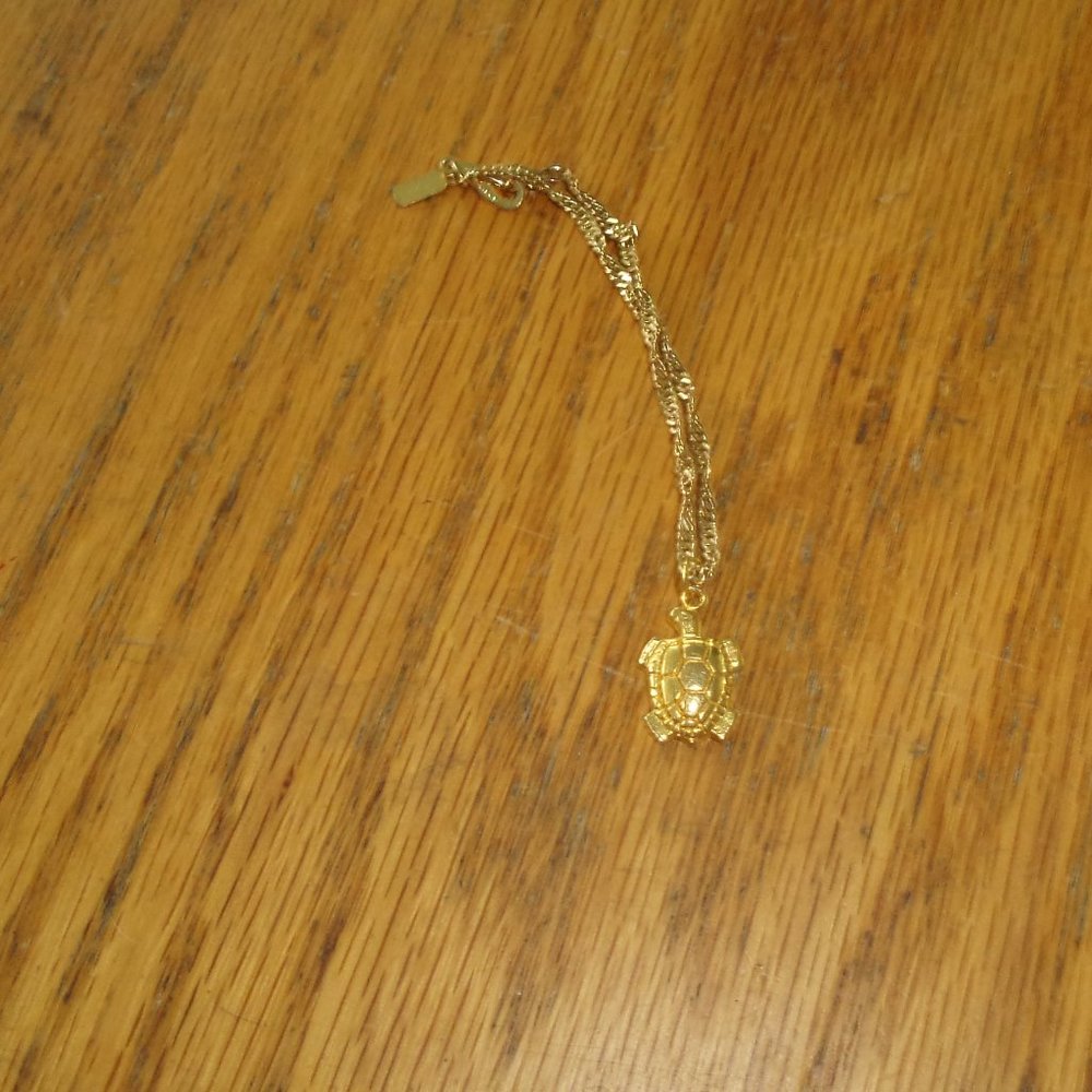 Bracelet 14KGP gold chain turtle charm